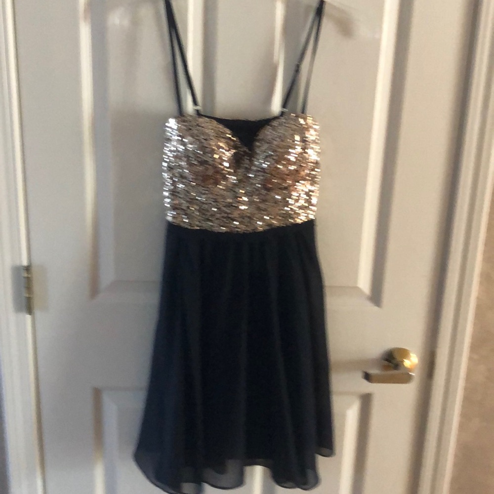 Ark & Co black & gold glitter prom dress NWT